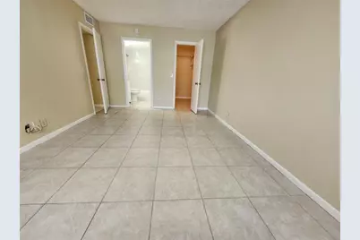 545  Trace Cir, Unit #105, Deerfield Beach, FL 33441 - Photo 15