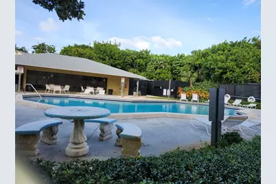 545  Trace Cir, Unit #105, Deerfield Beach, FL 33441 - Photo 3