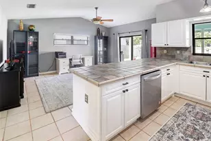 231 SE 9th St, Dania Beach, FL 33004 - Photo 3