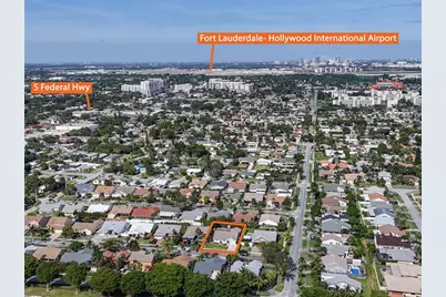 231 SE 9th St, Dania Beach, FL 33004 - Photo 15