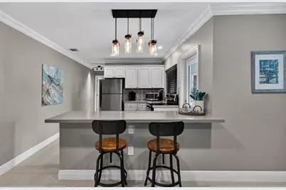 1210 NE 16th Ave, Fort Lauderdale, FL 33304 - Photo 7