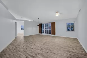 18510 NW 22nd St, Pembroke Pines, FL 33029 - Photo 19