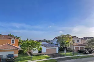 18510 NW 22nd St, Pembroke Pines, FL 33029 - Photo 45