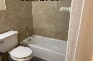 2701 NW 21st St, Fort Lauderdale, FL 33311 - Photo 15