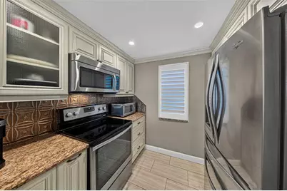 3150 NE 48th Ct, Unit #410, Lighthouse Point, FL 33064 - Photo 13