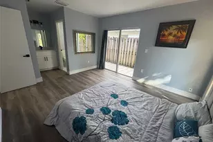 814 SW 12th Pl, Fort Lauderdale, FL 33315 - Photo 11