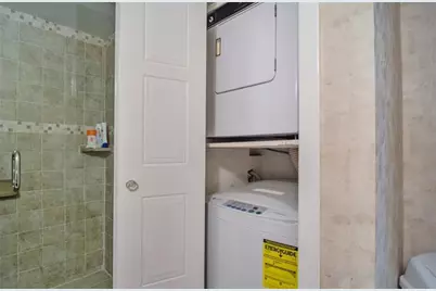 301  Lakeview Dr, Unit #204, Weston, FL 33326 - Photo 23