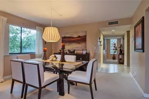 301 Lakeview Dr, Weston, FL 33326 - Photo 13