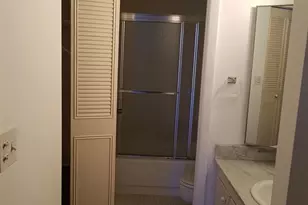 1300 NE Miami Gardens Dr, Miami, FL 33179 - Photo 11