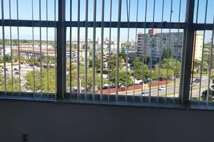 1300 NE Miami Gardens Dr, Miami, FL 33179 - Photo 5