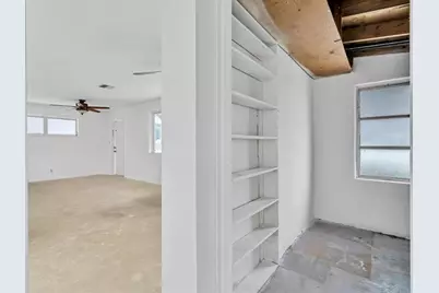 5811 NE 1 Terrace, Oakland Park, FL 33334 - Photo 11