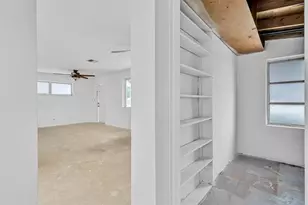 5811 NE 1st Terrace, Oakland Park, FL 33334 - Photo 11