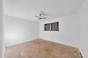 5811 NE 1st Terrace, Oakland Park, FL 33334 - Photo 21