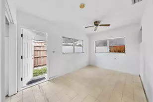 5811 NE 1st Terrace, Oakland Park, FL 33334 - Photo 13