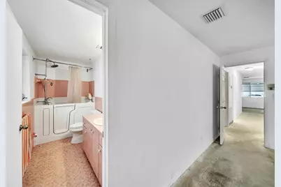 5811 NE 1 Terrace, Oakland Park, FL 33334 - Photo 29