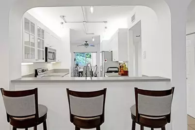 7623  Southampton Ter, Unit #302, Tamarac, FL 33321 - Photo 9