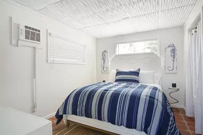 307  Granada St, Fort Pierce, FL 34949 - Photo 25