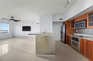 675 NW Flagler Ave, Stuart, FL 34994 - Photo 17