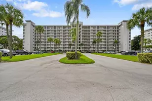 3100 N Palm Aire Dr, Pompano Beach, FL 33069 - Photo 1