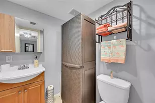 3100 N Palm Aire Dr, Pompano Beach, FL 33069 - Photo 17