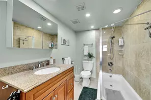 3100 N Palm Aire Dr, Pompano Beach, FL 33069 - Photo 23