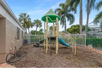 1916  Discovery Cir E, Unit #1916, Deerfield Beach, FL 33442 - Photo 31