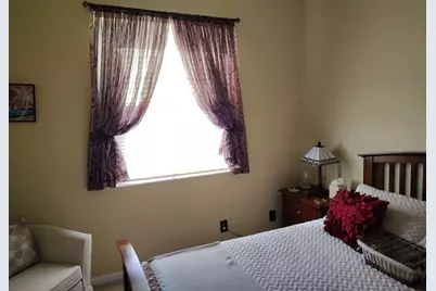 5423  Place Lake Dr, Fort Pierce, FL 34951 - Photo 13