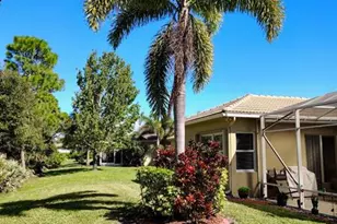 5423 Place Lake Dr, Fort Pierce, FL 34951 - Photo 5