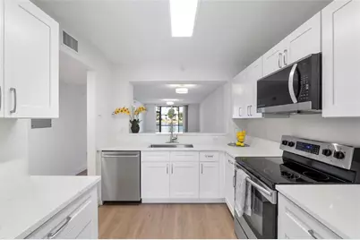 7763  Southampton Ter, Unit #102, Tamarac, FL 33321 - Photo 11