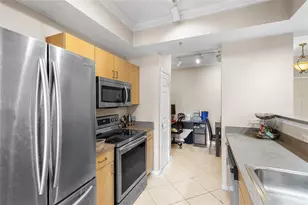 533 NE 3rd Ave, Fort Lauderdale, FL 33301 - Photo 7