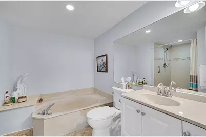 2521 NW 104th Ave, Unit #402, Sunrise, FL 33322 - Photo 17