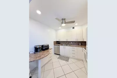 424  Richmond C, Unit #424, Deerfield Beach, FL 33442 - Photo 11
