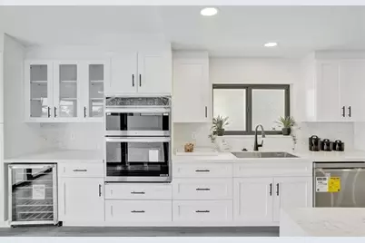 21392  Bridge View Dr, Boca Raton, FL 33428 - Photo 3