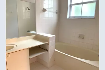 256  Riverwalk Circle, Sunrise, FL 33326 - Photo 7