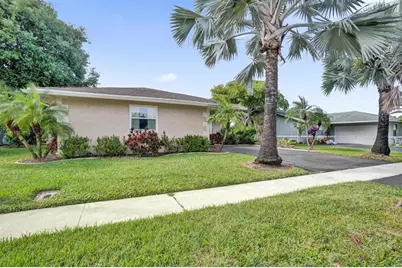 7625 NW 88th Way, Tamarac, FL 33321 - Photo 3