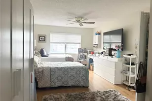 9821 Sunrise Lakes Blvd, Sunrise, FL 33322 - Photo 11