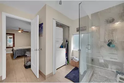 4860 SW 61st Ave, Davie, FL 33314 - Photo 9