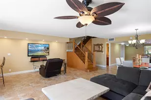 822 NE 25th Ave, Hallandale Beach, FL 33009 - Photo 9