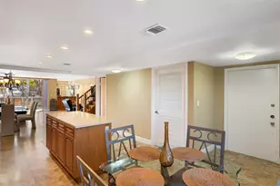 822 NE 25th Ave, Hallandale Beach, FL 33009 - Photo 5