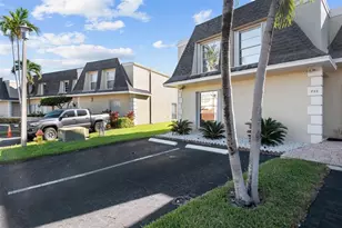 822 NE 25th Ave, Hallandale Beach, FL 33009 - Photo 37