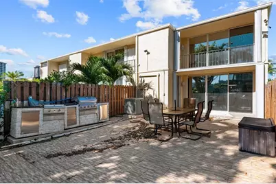 822 NE 25th Ave, Unit #822, Hallandale Beach, FL 33009 - Photo 25