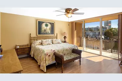 822 NE 25th Ave, Unit #822, Hallandale Beach, FL 33009 - Photo 13