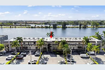 1100  Crystal Lake Dr, Unit #209, Deerfield Beach, FL 33064 - Photo 25