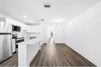 1100  Crystal Lake Dr, Unit #209, Deerfield Beach, FL 33064 - Photo 7