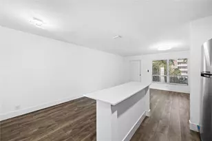 1100 Crystal Lake Dr, Deerfield Beach, FL 33064 - Photo 11