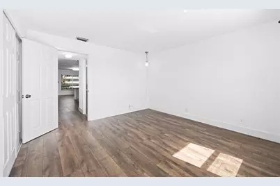 1100  Crystal Lake Dr, Unit #209, Deerfield Beach, FL 33064 - Photo 19