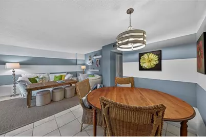 400 SE 10th St, Unit #211, Deerfield Beach, FL 33441 - Photo 13