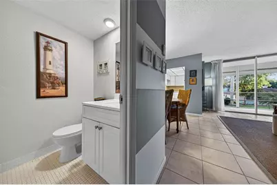 400 SE 10th St, Unit #211, Deerfield Beach, FL 33441 - Photo 23