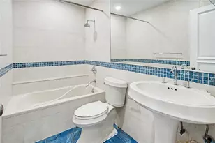 8619 SW 51st St, Cooper City, FL 33328 - Photo 17