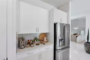 9310 Bayside Cir, Parkland, FL 33076 - Photo 27